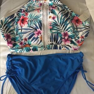 Ladies swimsuit